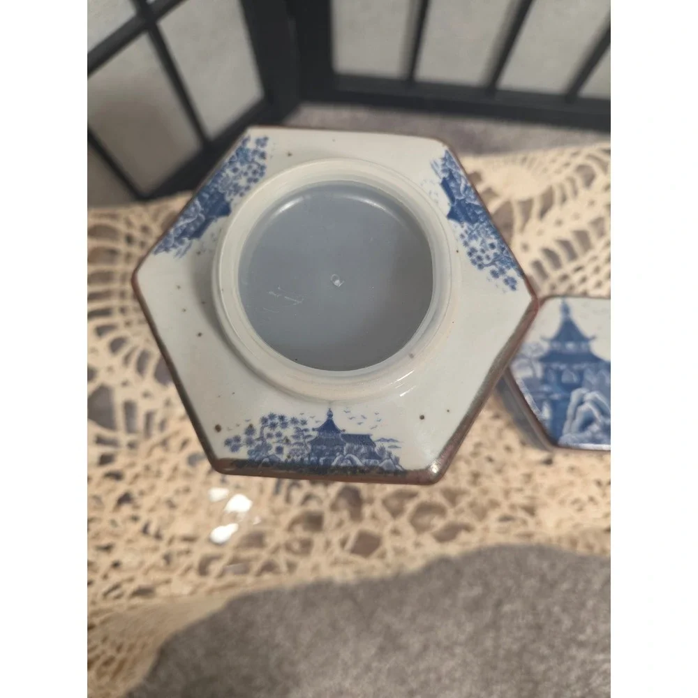 Vintage Blue and White Japanese Porcelain Hexagonal Tea Caddy Ginger Jar Pagoda